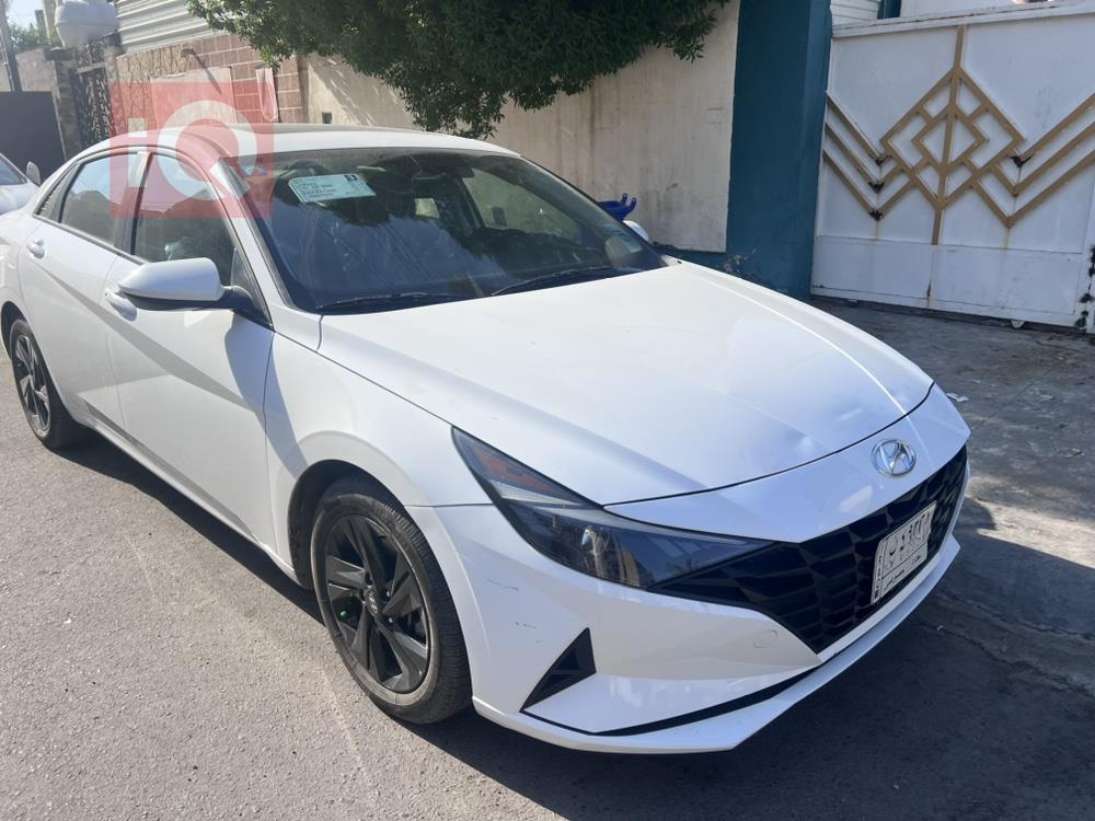 هیوندای ئەلەنترا